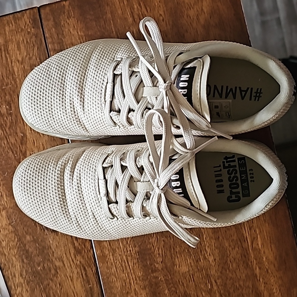 Womens No Bull Cross Fit shoes sz 7